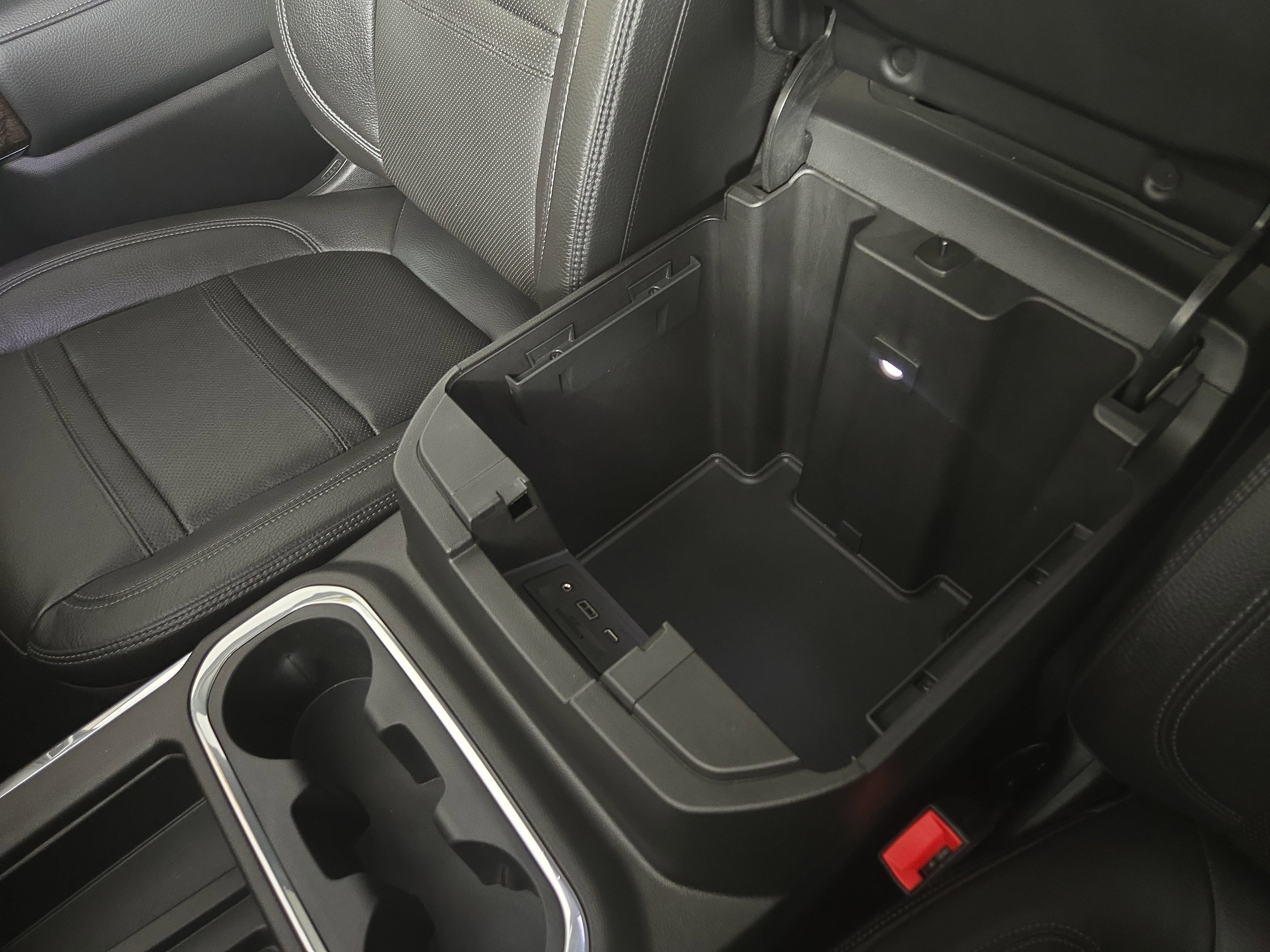 Certified 2021 GMC Sierra 1500 Denali w/ Denali Carbonpro Edition AWD/4WD image 29