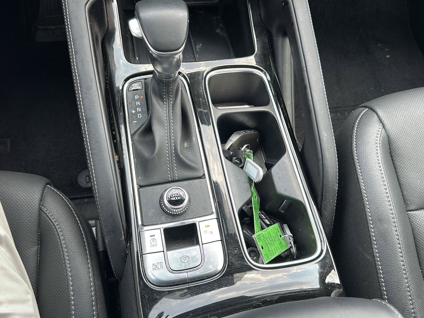 Used 2025 Kia Telluride EX FWD image 25