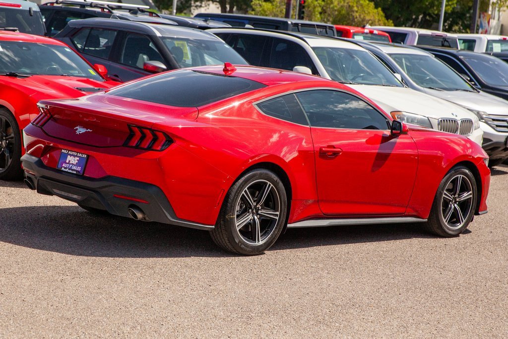 Used 2024 Ford Mustang Coupe image 5