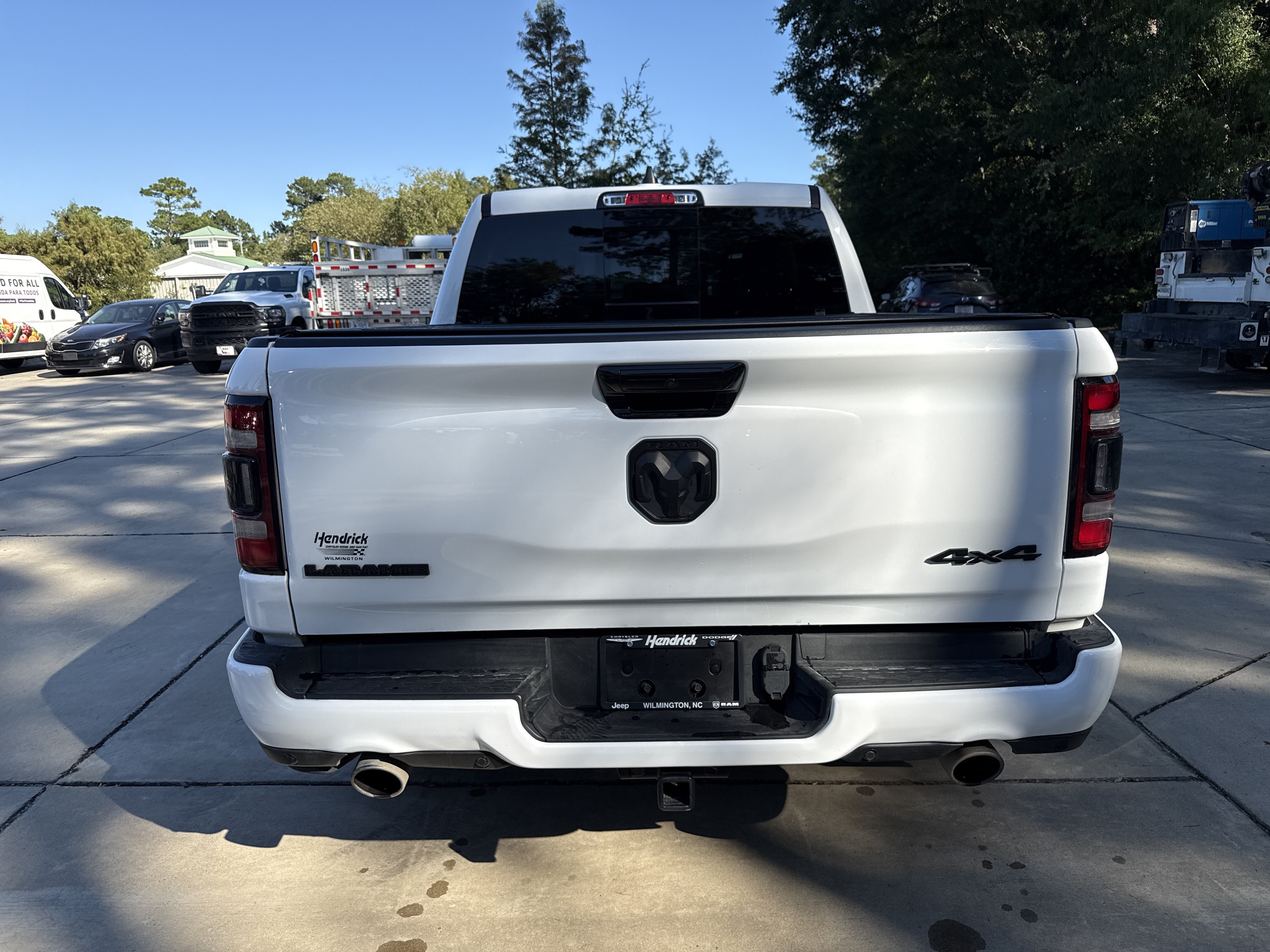 Used 2024 RAM 1500 Laramie AWD/4WD image 8