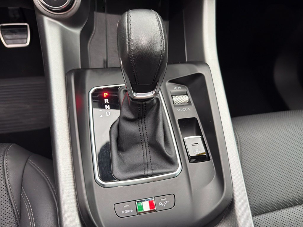 Used 2024 Alfa Romeo Tonale Veloce AWD/4WD image 20