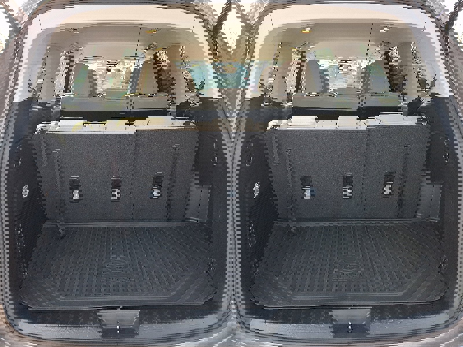 Used 2021 Subaru Ascent Premium w/ Convenience Package image 28