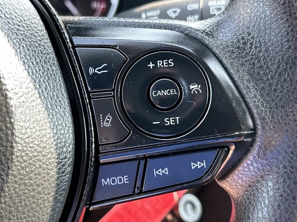 Used 2024 Toyota RAV4 LE FWD image 29