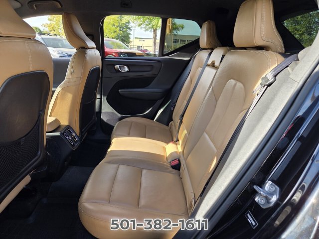 Used 2019 Volvo XC40 T5 Momentum AWD/4WD image 11