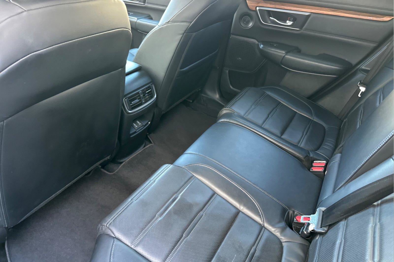 Used 2021 Honda CR-V Touring image 5