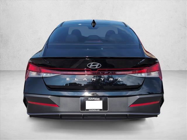 New 2026 Hyundai Elantra SEL Sport FWD image 5