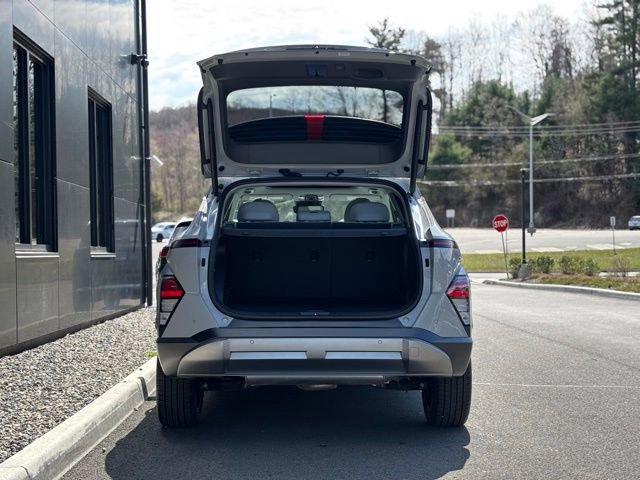 Used 2025 Hyundai Kona Limited image 65