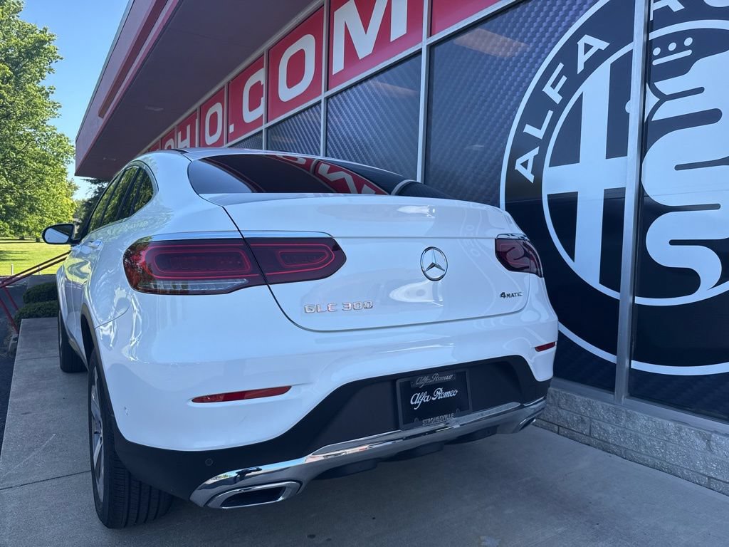 Used 2023 Mercedes-Benz GLC 300 4MATIC Coupe image 12