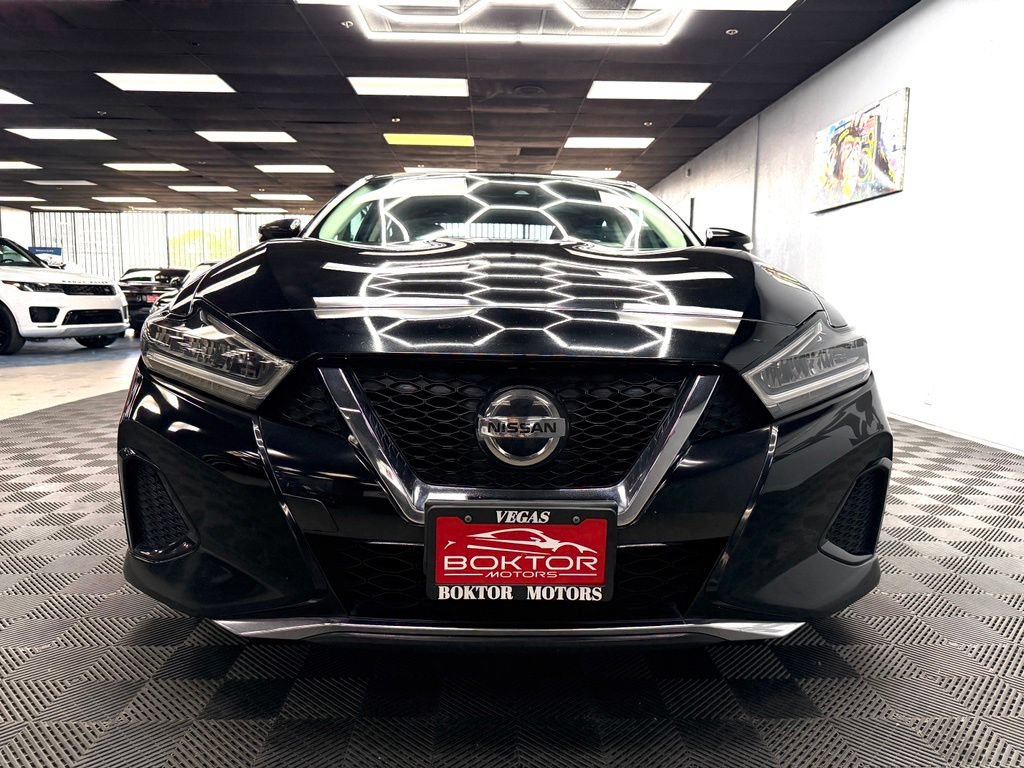 Used 2022 Nissan Maxima SV w/ Floor Mat Group FWD image 3