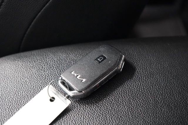 Used 2023 Kia Forte GT image 37