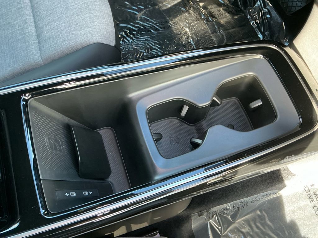 New 2026 Volkswagen ID.4 Pro image 17