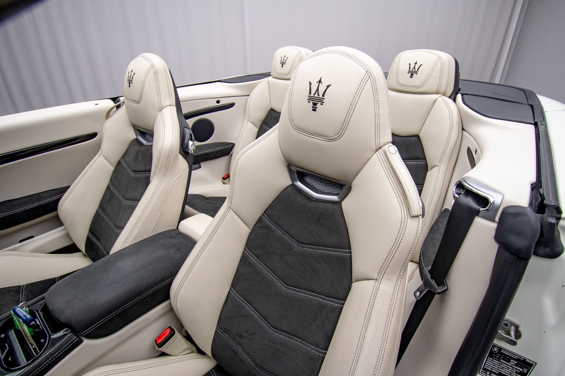 Used 2018 Maserati GranTurismo Sport image 11