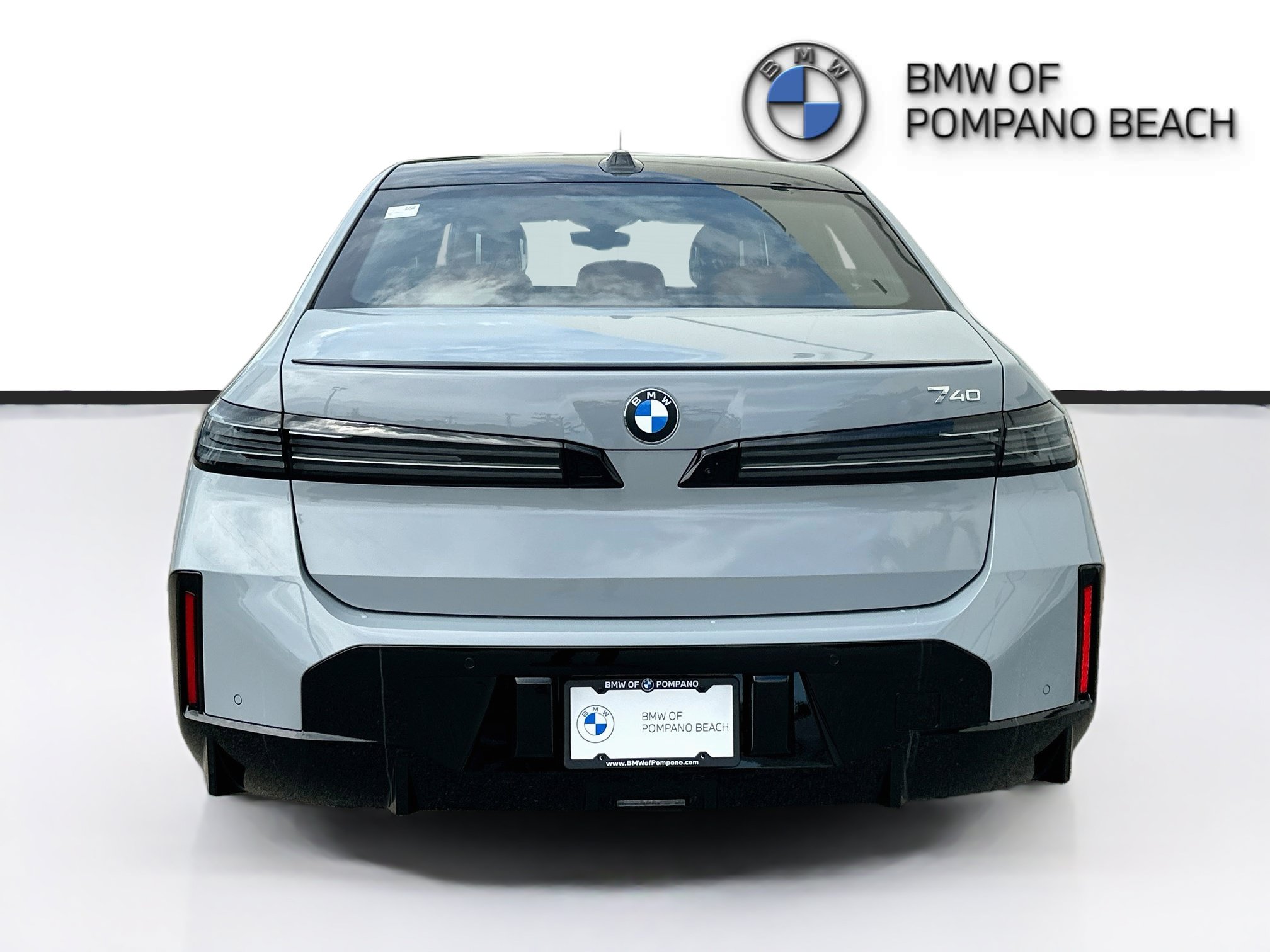 New 2027 BMW 740i w/ M Sport Professional Package RWD image 6