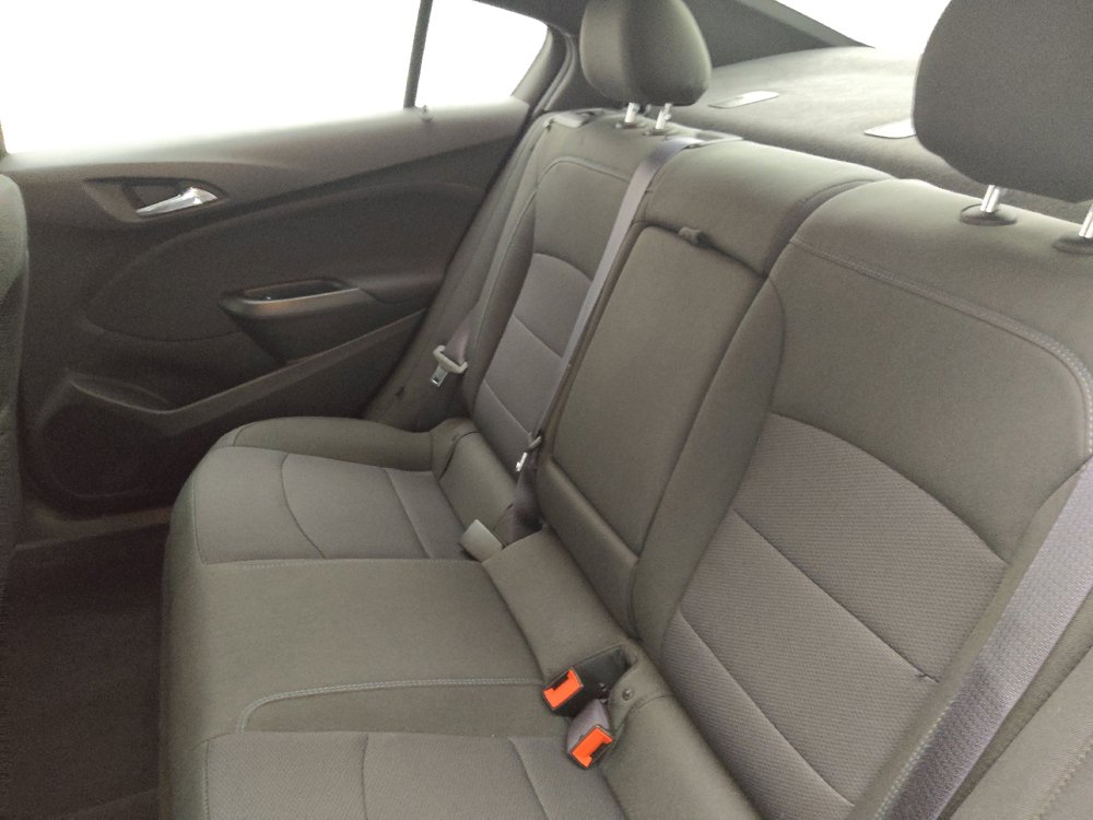 Used 2017 Chevrolet Cruze LT w/ Convenience Package FWD image 18