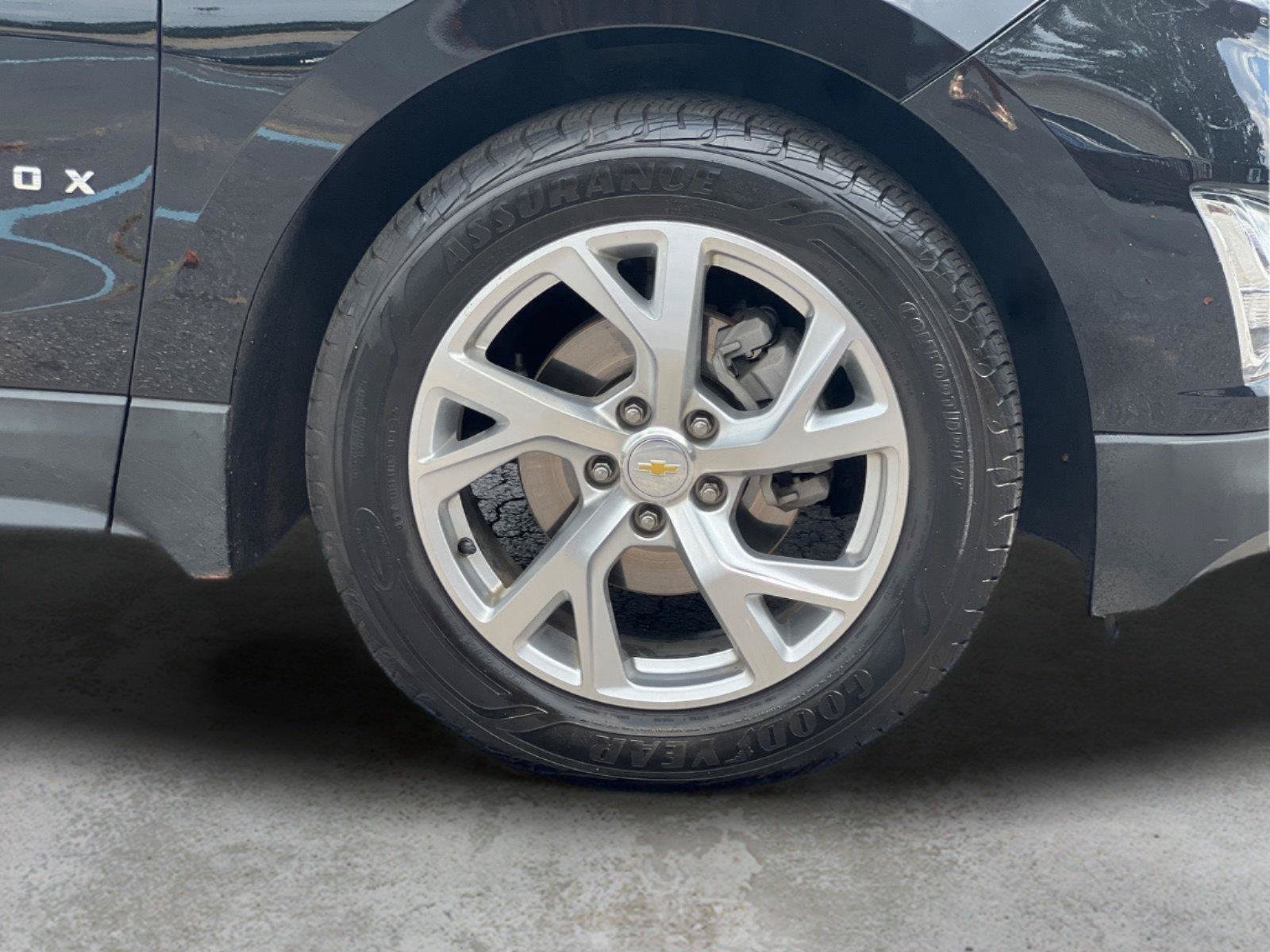 Used 2020 Chevrolet Equinox Premier FWD image 26