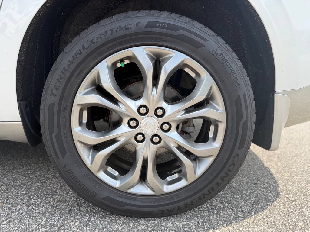 Used 2019 Buick Enclave Avenir w/ Avenir Technology Package AWD/4WD image 16