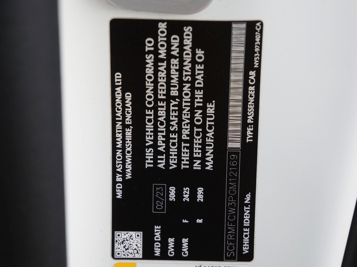 Used 2023 Aston Martin DB11 Volante image 26