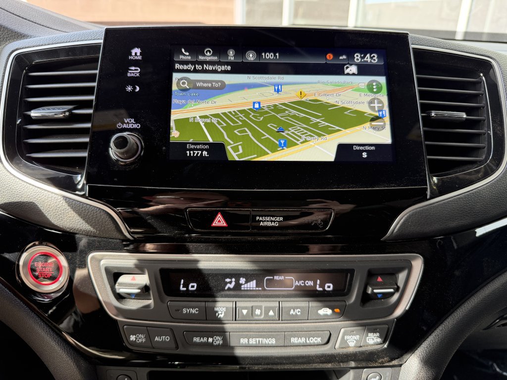 Used 2025 Honda Passport Black Edition image 20