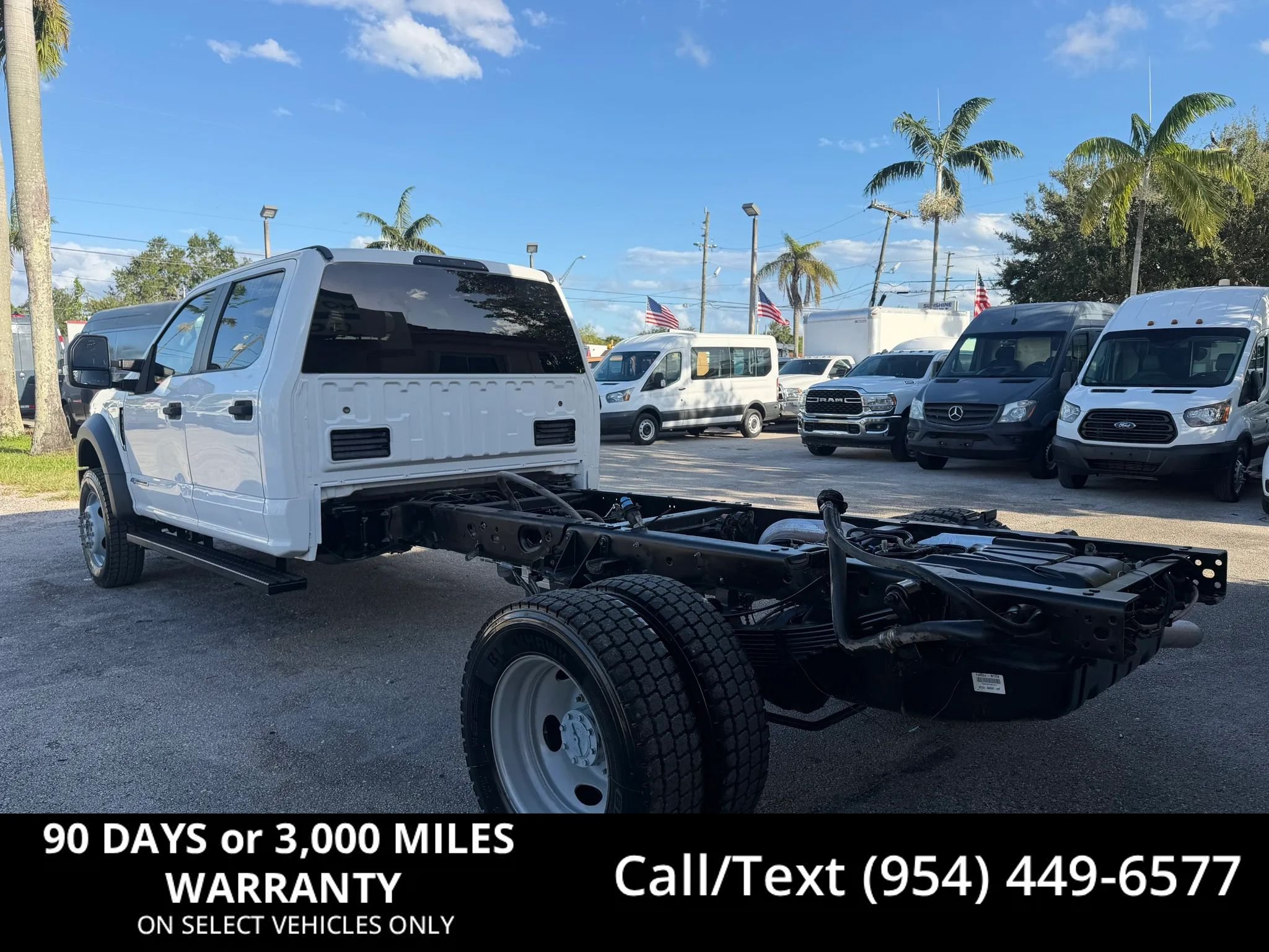 Used 2018 Ford F550 4x4 Crew Cab image 1