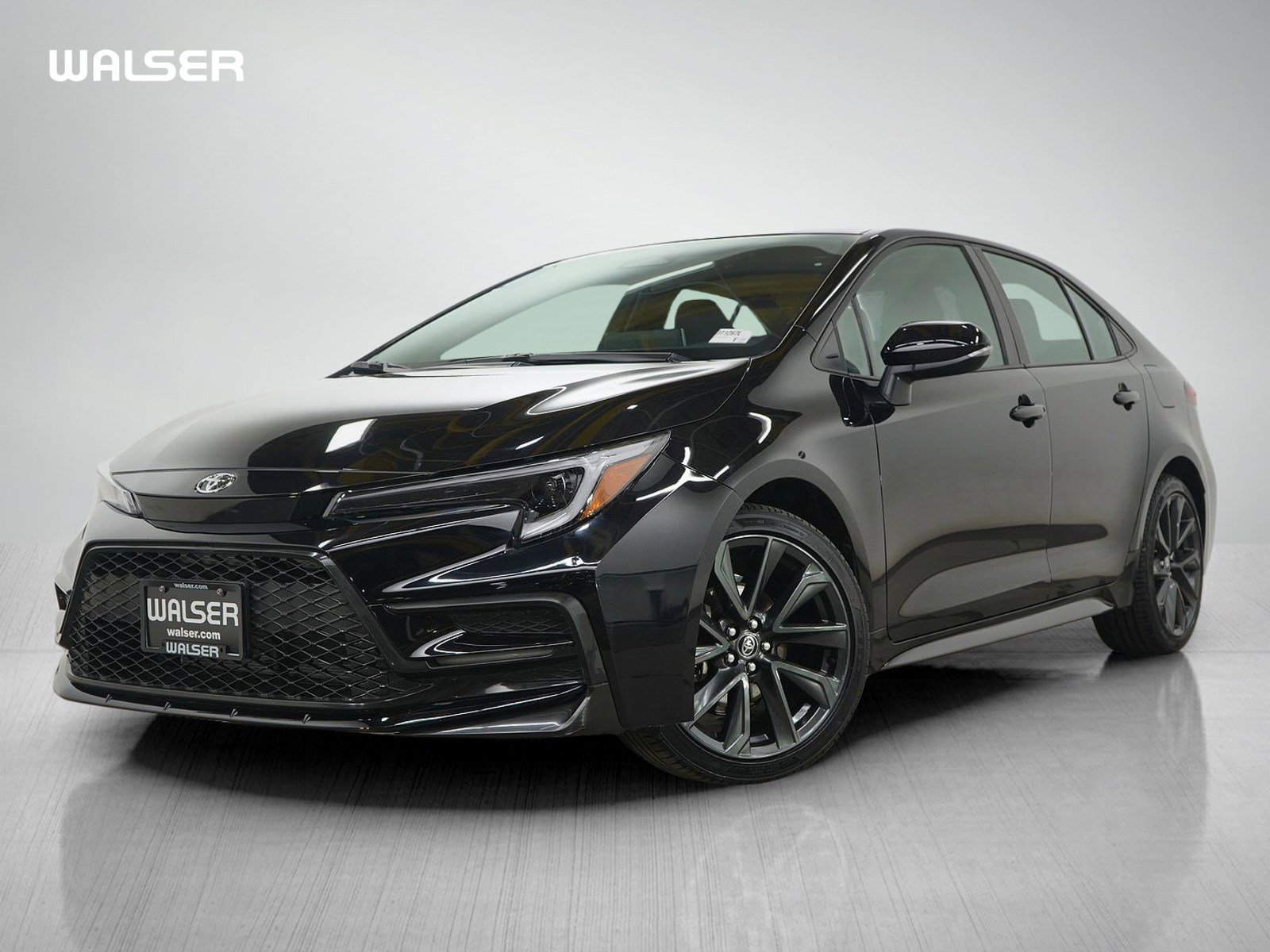 Used 2025 Toyota Corolla SE video 1