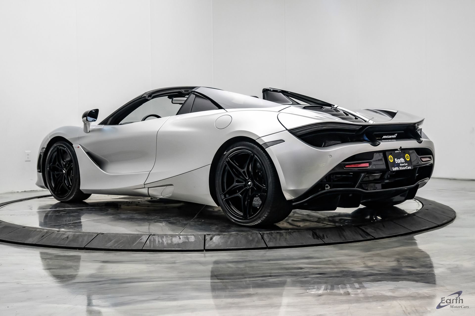 Used 2020 McLaren 720S Luxury image 13
