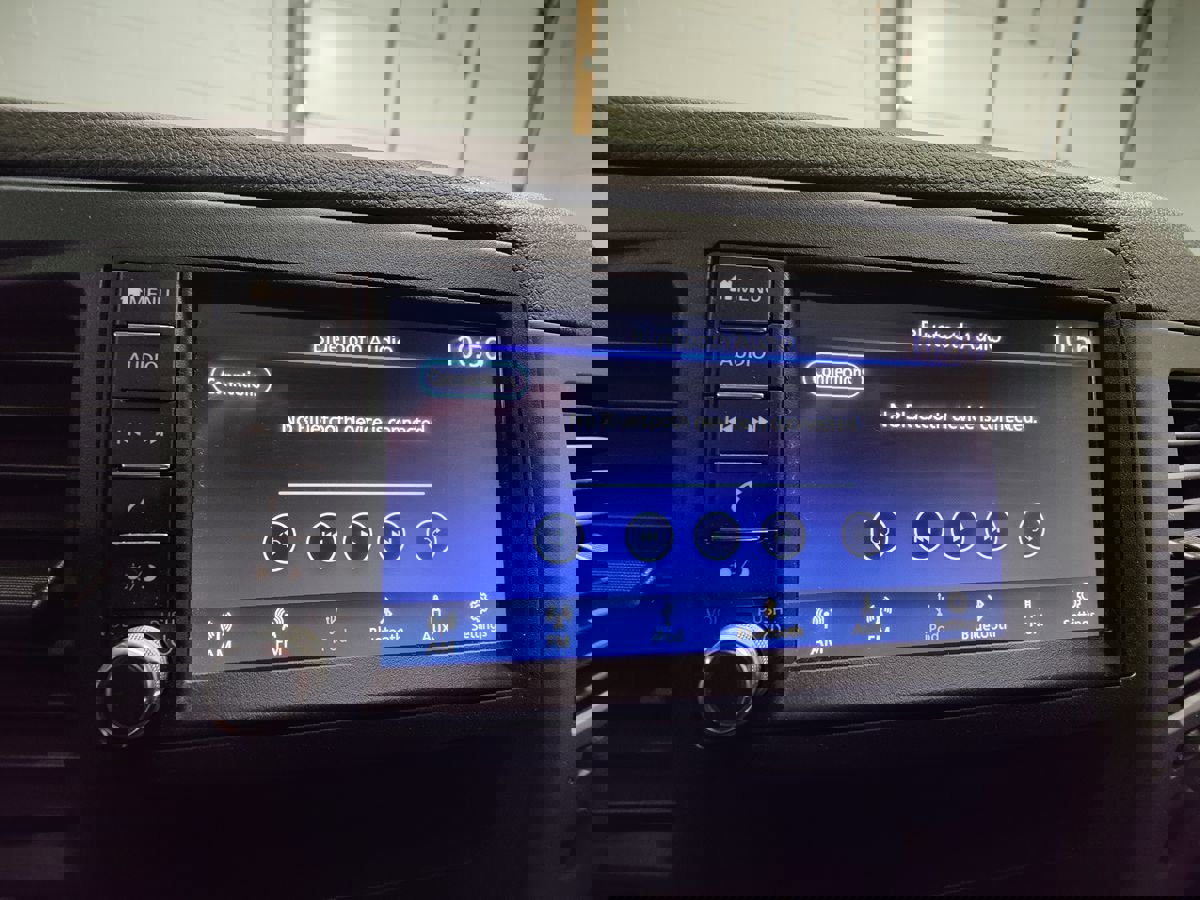 Used 2021 Nissan NV 2500 SV image 33