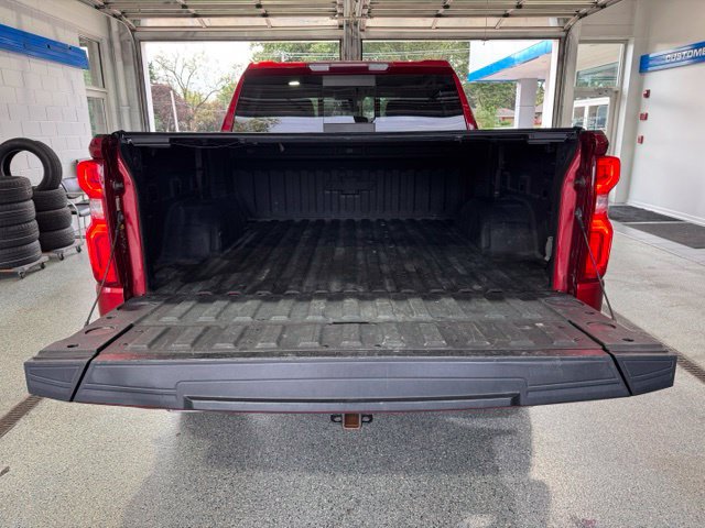 Used 2022 Chevrolet Silverado 1500 LT Trail Boss w/ Convenience Package II AWD/4WD image 10