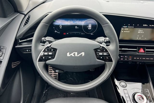 Used 2025 Kia Niro Wave image 19