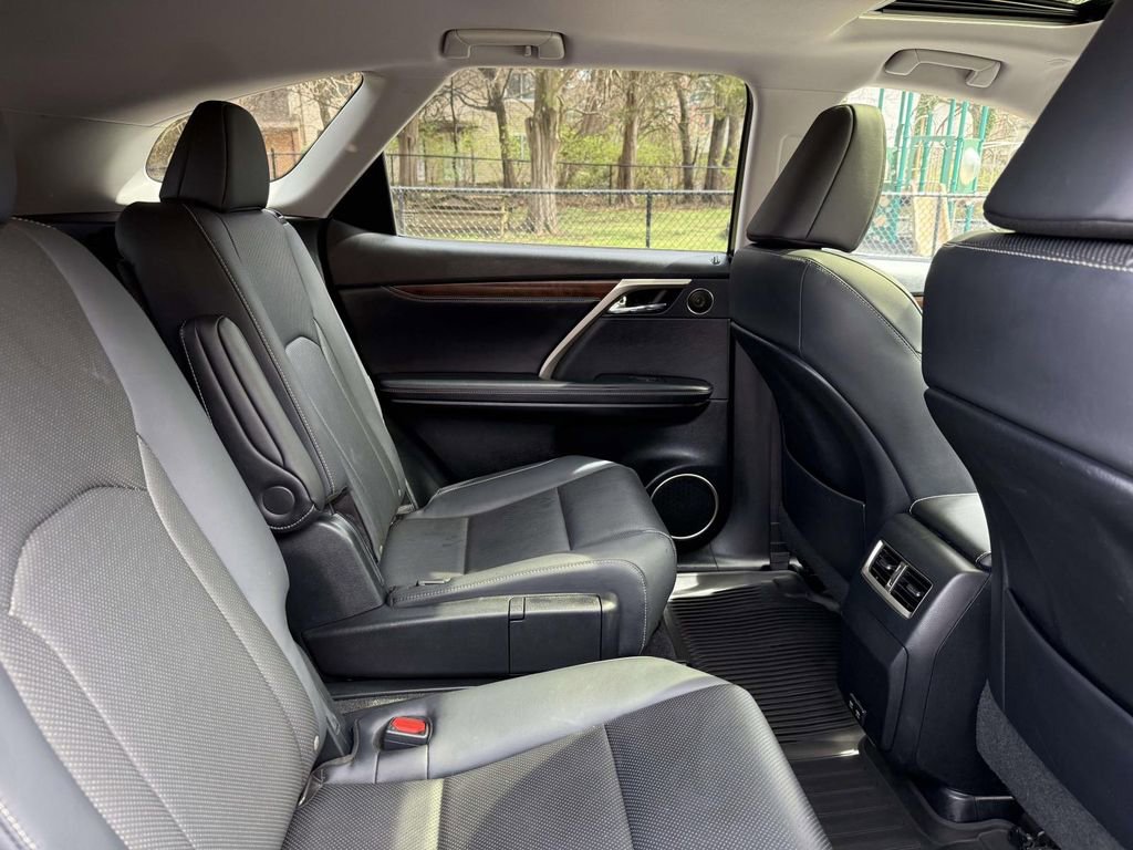 Used 2021 Lexus RX 450hL AWD w/ Premium Package image 16