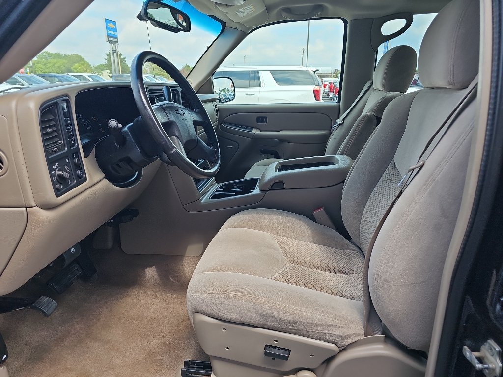 Used 2005 Chevrolet Silverado 2500 LS AWD/4WD image 13