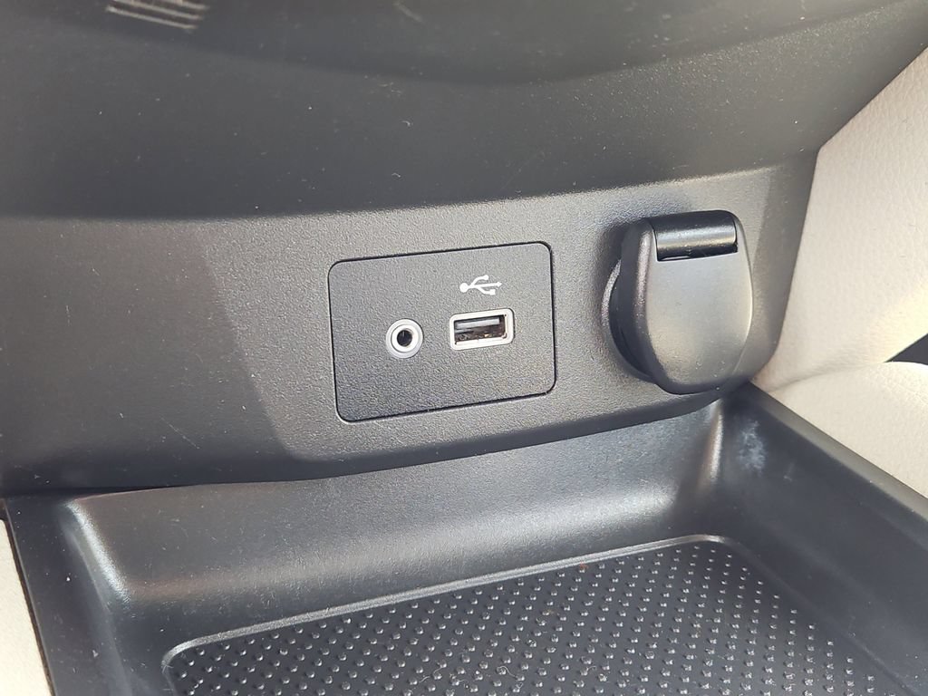 Used 2019 Nissan Rogue Sport SV AWD/4WD image 17