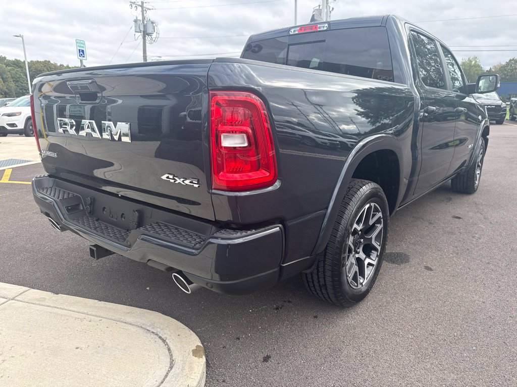 New 2027 RAM 1500 Laramie AWD/4WD image 10