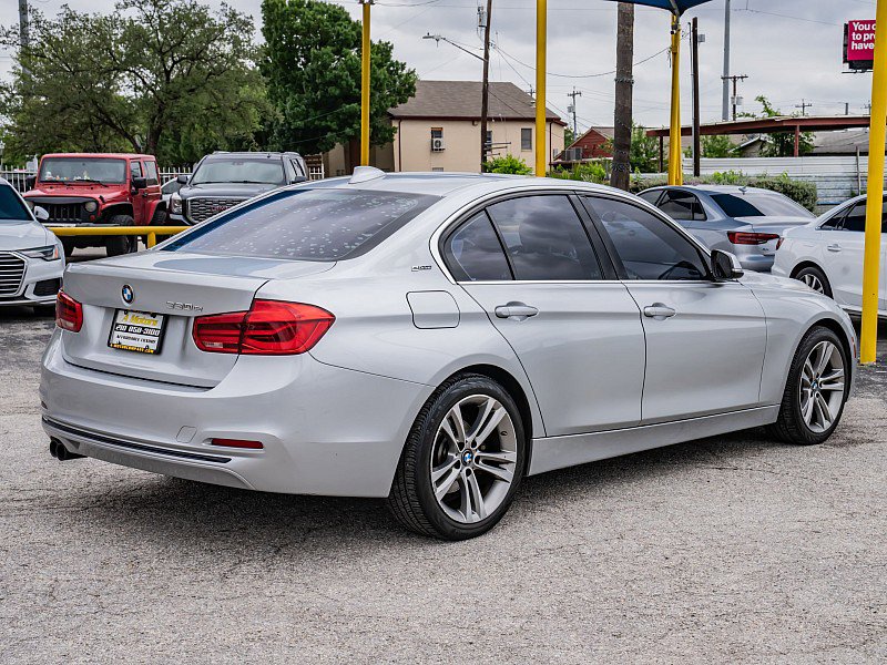 Used 2018 BMW 330e RWD image 5