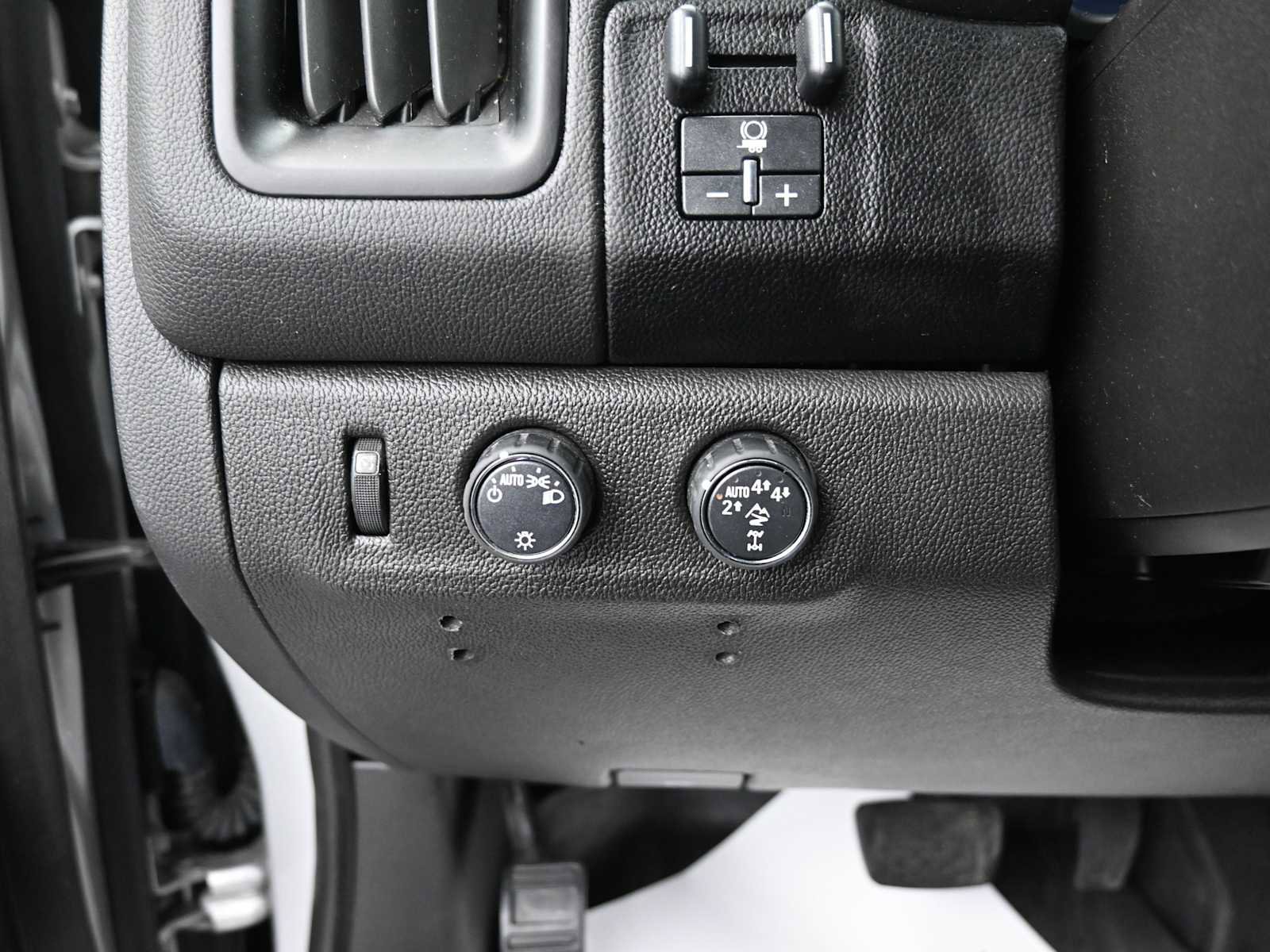 Used 2019 Chevrolet Colorado ZR2 image 10