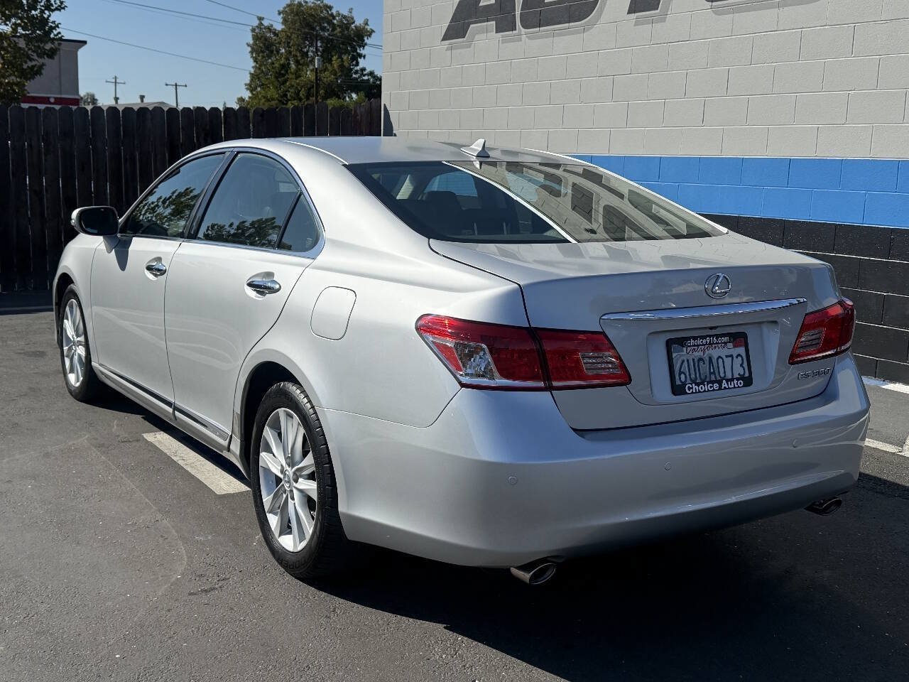 Used 2012 Lexus ES 350 FWD image 4
