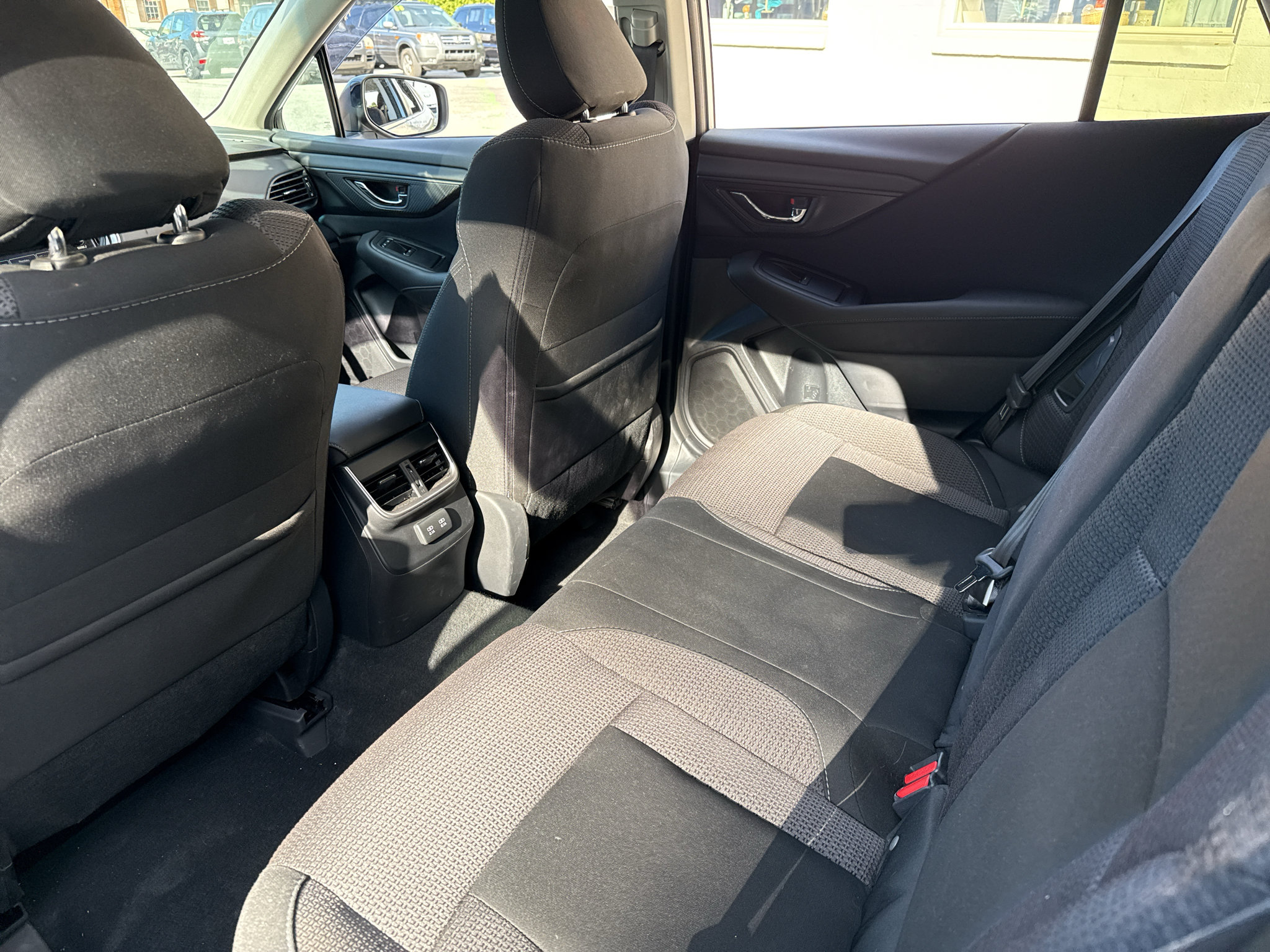 Used 2022 Subaru Outback Premium AWD/4WD image 24