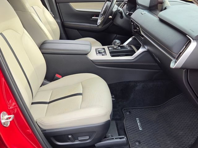 Used 2024 MAZDA CX-90 3.3 Turbo w/ Preferred Package AWD/4WD image 19