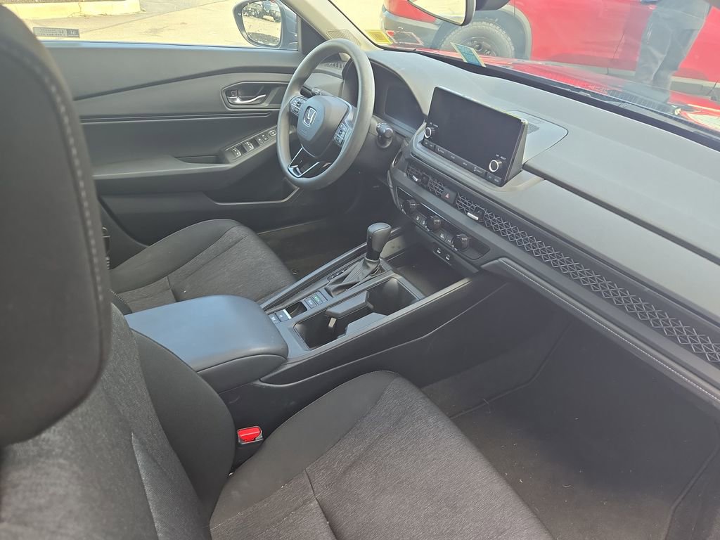 Certified 2023 Honda Accord EX image 26
