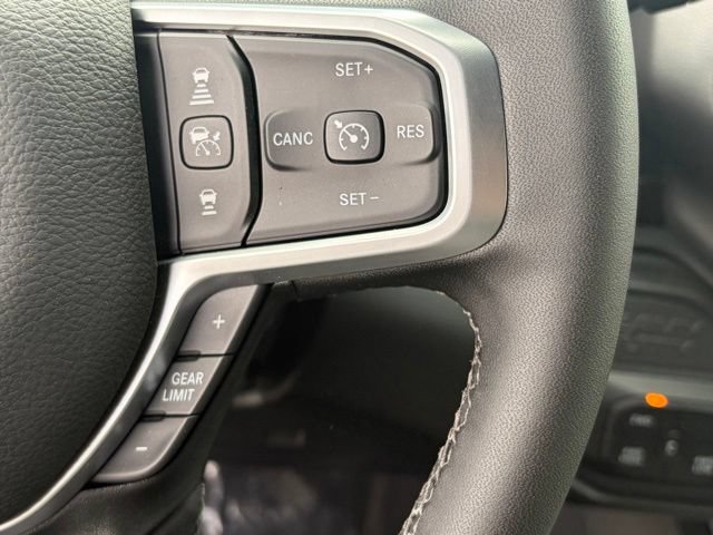 New 2026 RAM 2500 Big Horn AWD/4WD image 39