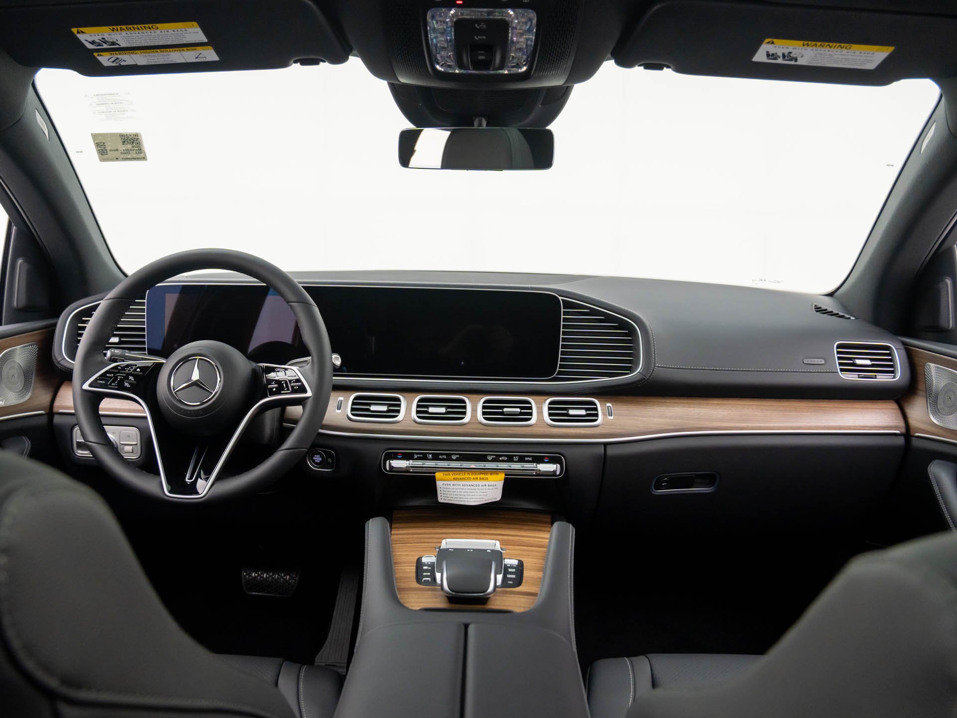 New 2026 Mercedes-Benz GLE 450 4MATIC Coupe image 9