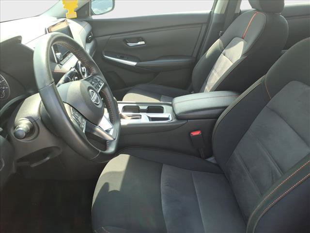 Used 2025 Nissan Sentra SR FWD image 17