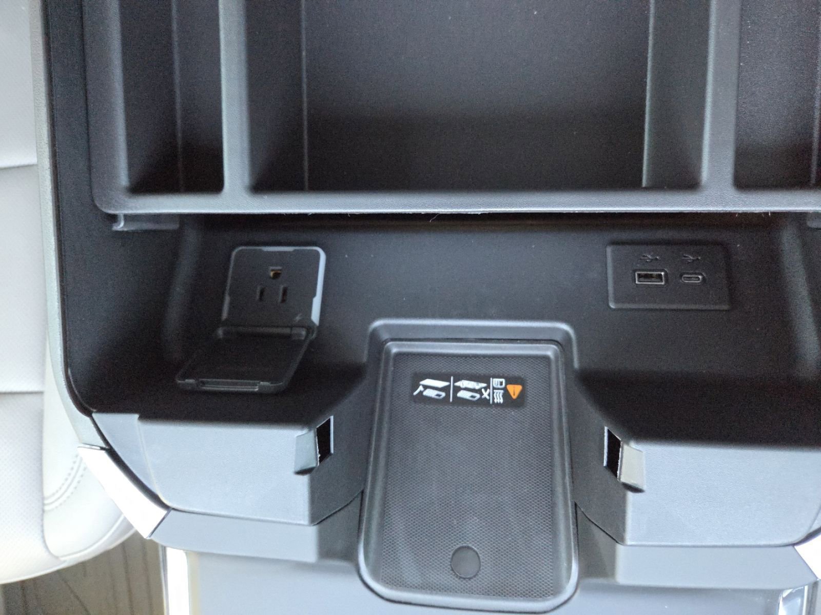 New 2026 GMC Sierra 2500 SLT w/ SLT Premium Package image 14