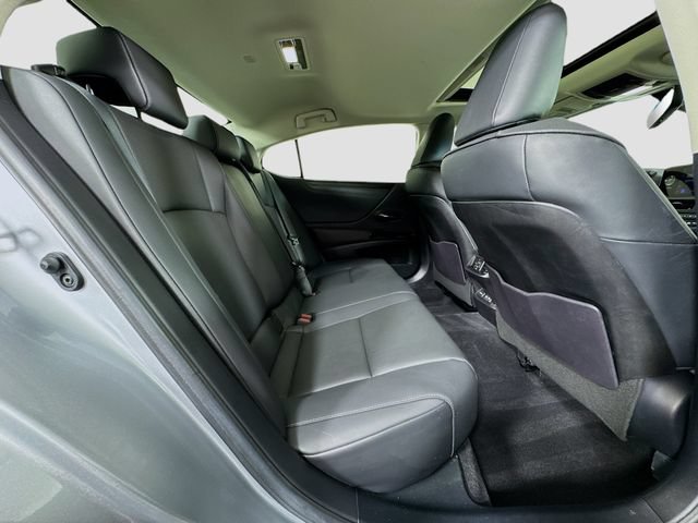 Used 2023 Lexus ES 250 w/ Premium Package AWD/4WD image 29