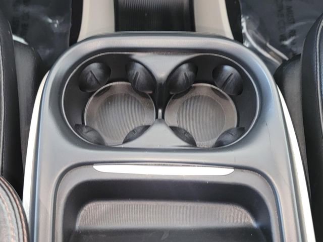 Used 2017 Chrysler Pacifica Touring-L image 26