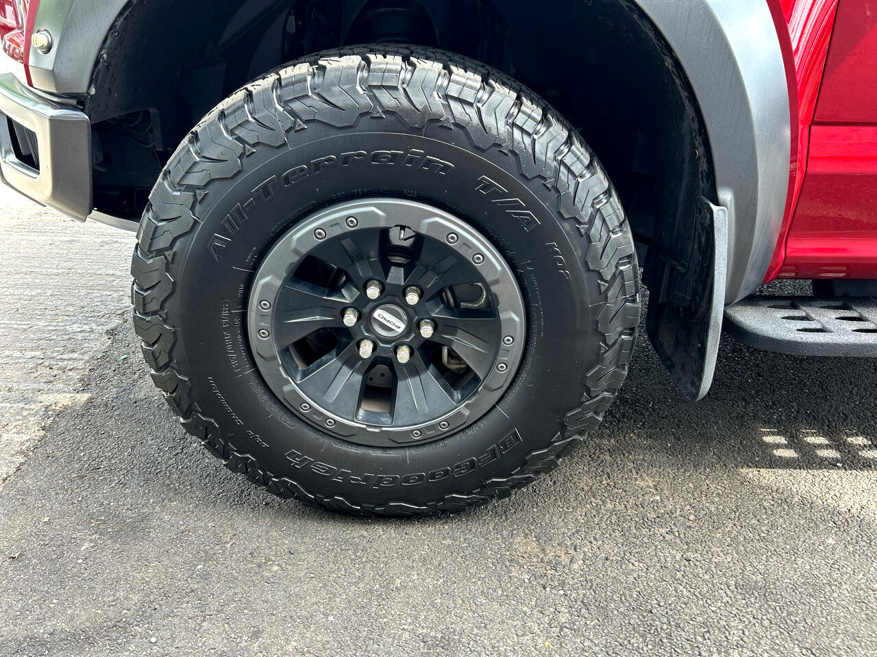 Used 2018 Ford F150 Raptor w/ Equipment Group 802A Luxury image 13