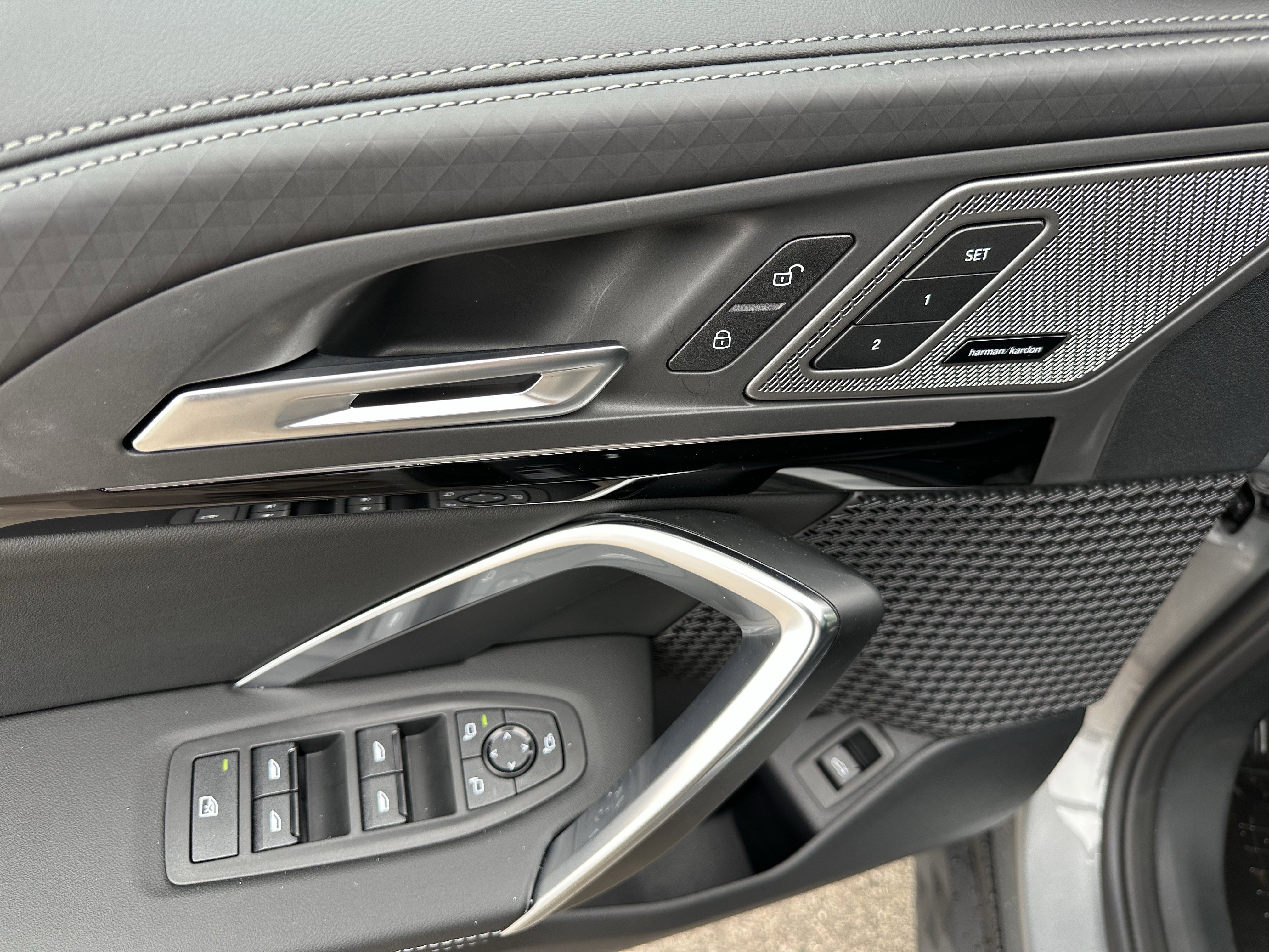 New 2026 BMW X2 xDrive28i w/ Convenience Package image 12