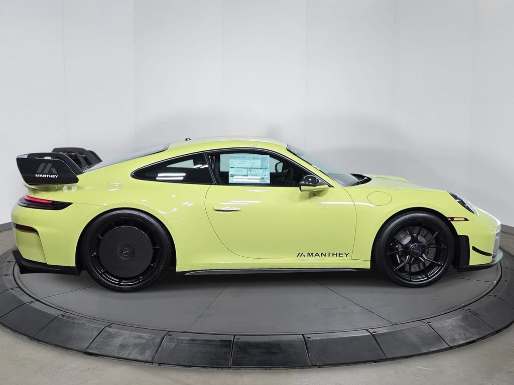 New 2026 Porsche 911 GT3 RWD image 8