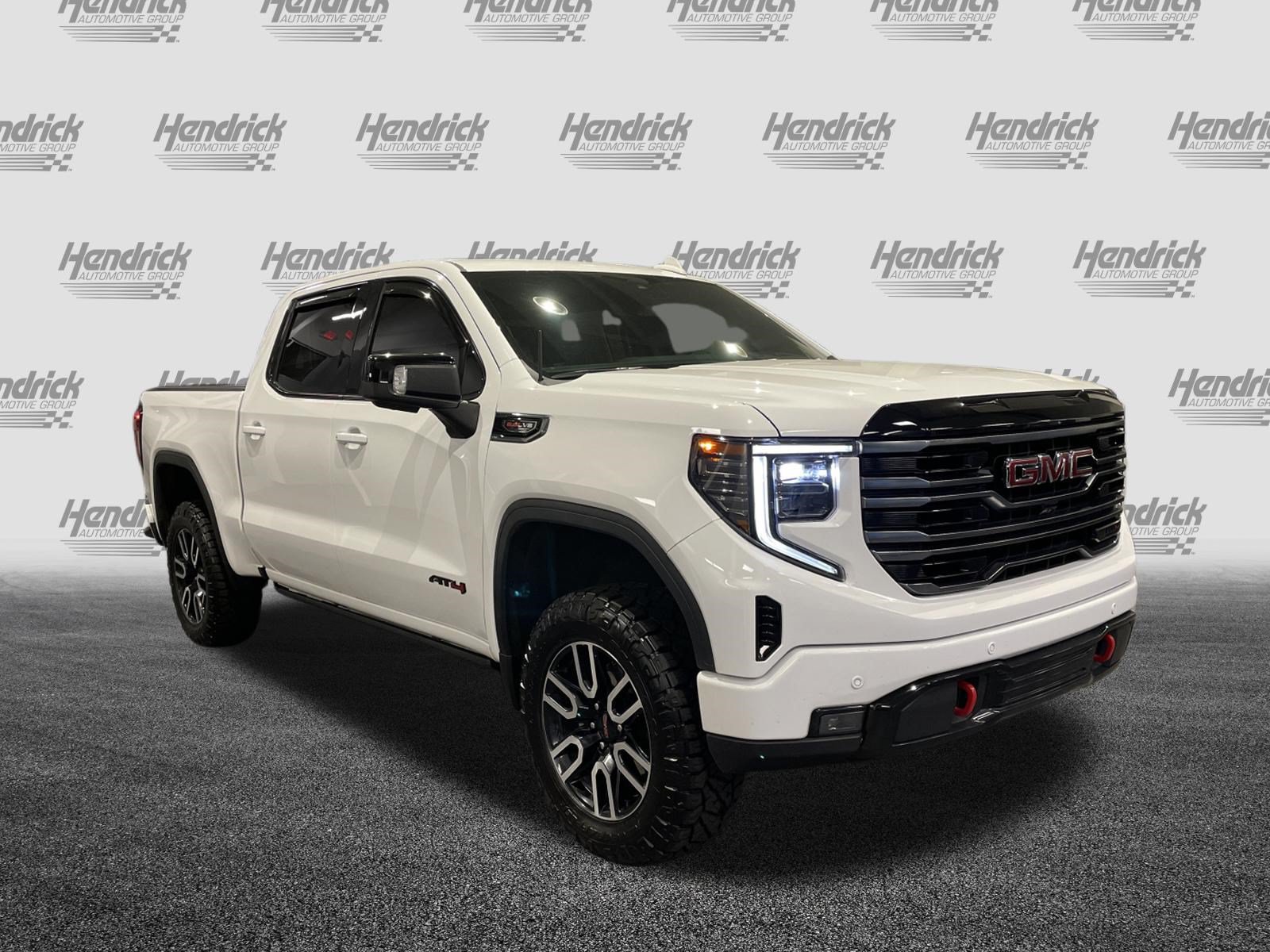 Used 2025 GMC Sierra 1500 AT4 w/ AT4 Premium Package AWD/4WD image 2