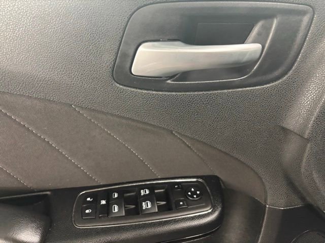 Used 2023 Dodge Charger SXT w/ Blacktop Package image 31