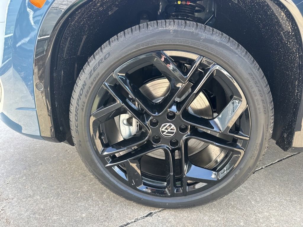 New 2026 Volkswagen Tiguan SE R-Line AWD/4WD image 27